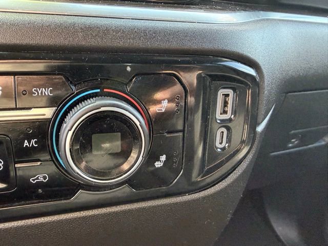 2025 Chevrolet Silverado 1500 LT - Photo 31