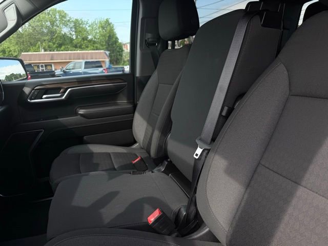 2025 Chevrolet Silverado 1500 LT - Photo 24