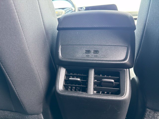 2025 Chevrolet Equinox LT - Photo 29