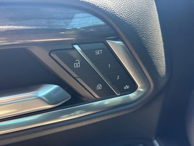 2024 Chevrolet Silverado 1500 LTZ - Photo 14