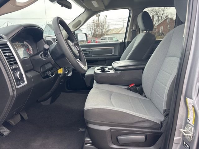 2024 RAM Ram 1500 Classic SLT - Photo 8