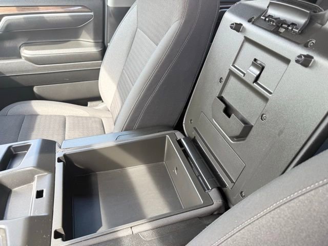 2025 Chevrolet Silverado 1500 LT - Photo 18
