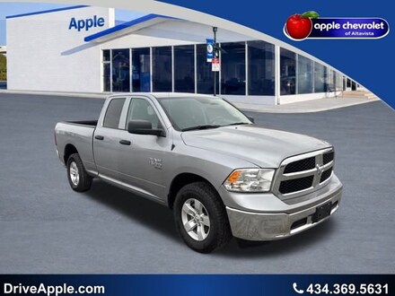 2024 Ram 1500 Classic SLT Truck Quad Cab