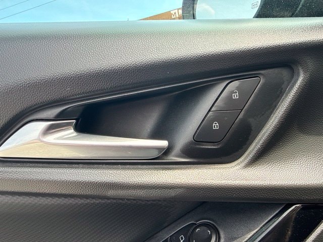 2025 Chevrolet Equinox LT - Photo 20