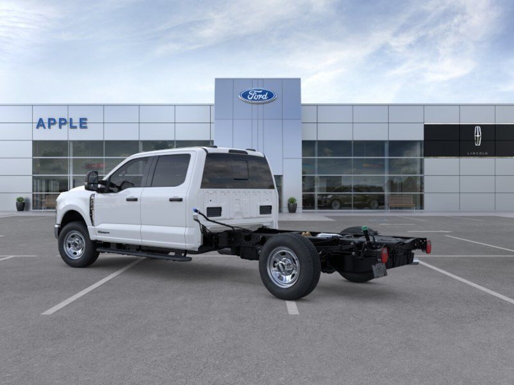 New 2026 Ford F-350SD XL Chassis