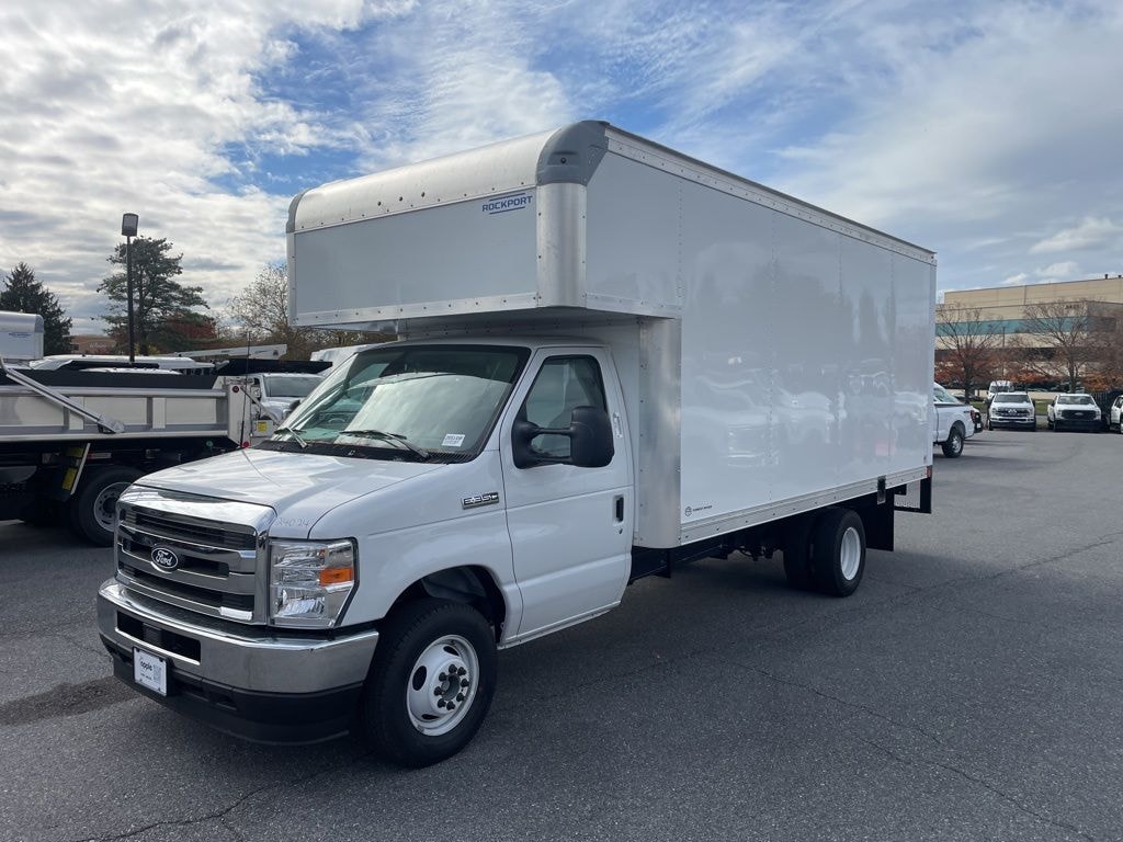 New 2026 Ford E-350SD Base Cab/Chassis