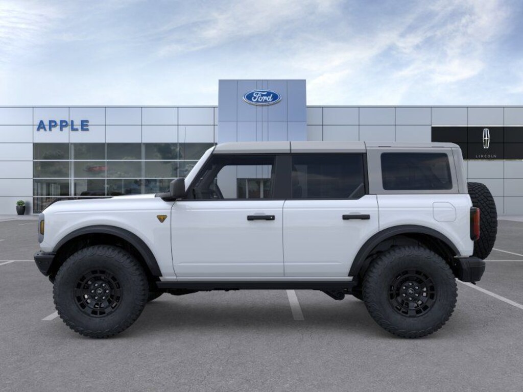 New 2026 Ford Bronco Badlands SUV