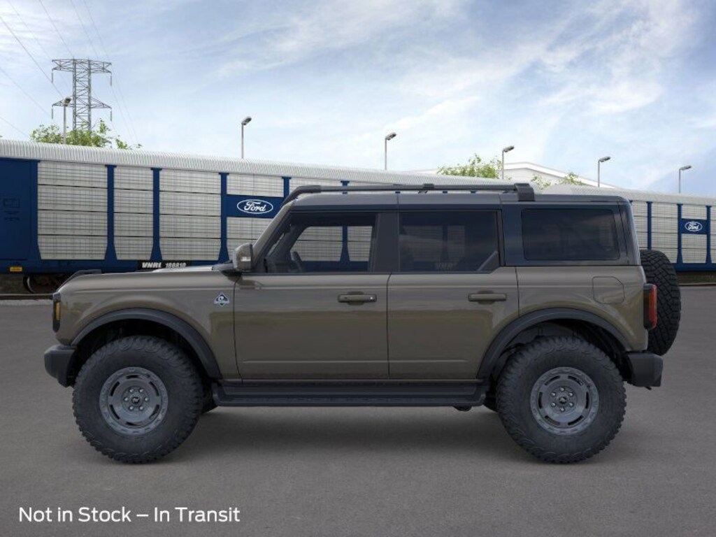 New 2025 Ford Bronco Outer Banks SUV