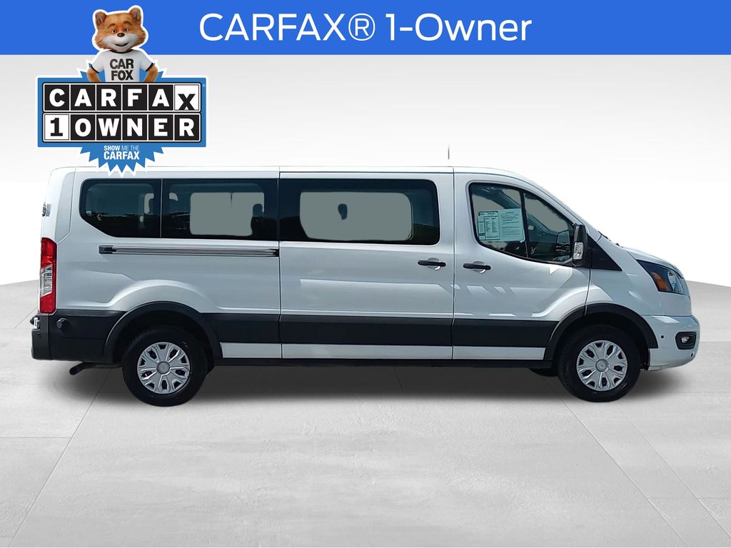 1FBAX2Y82RKA85743