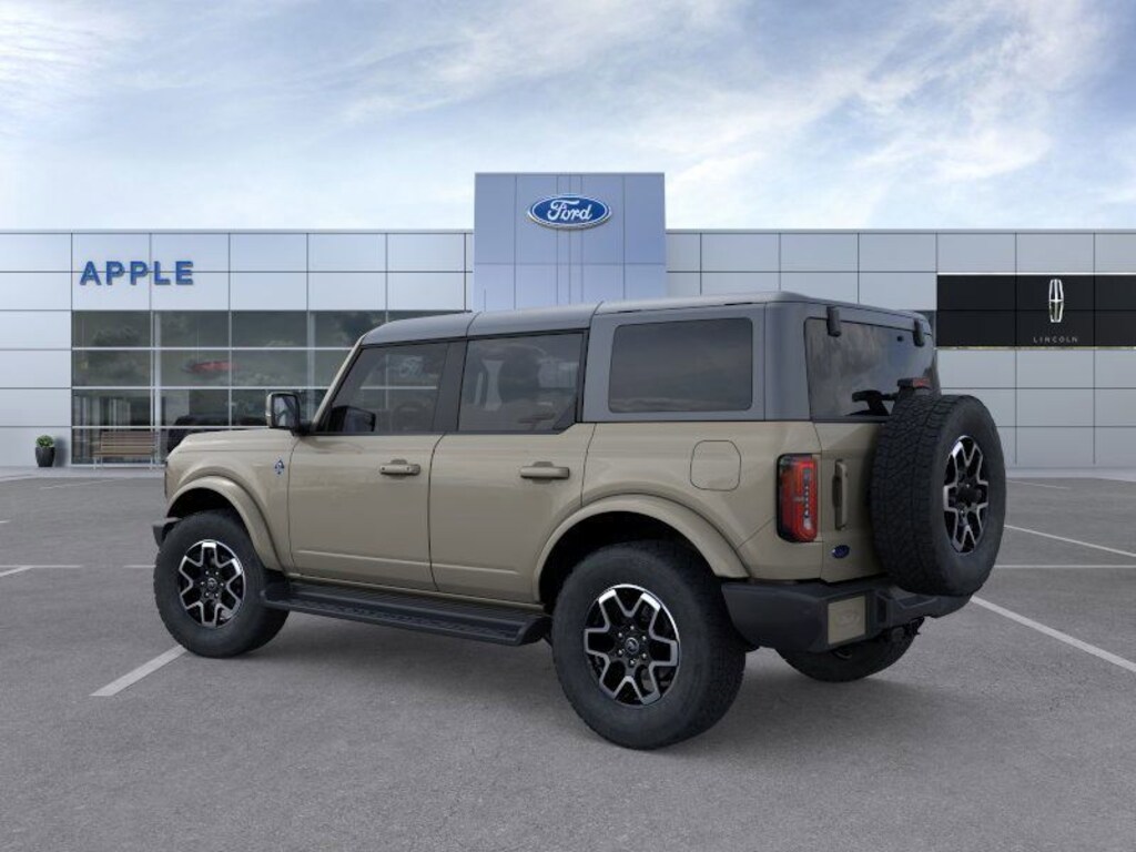 New 2025 Ford Bronco Outer Banks SUV