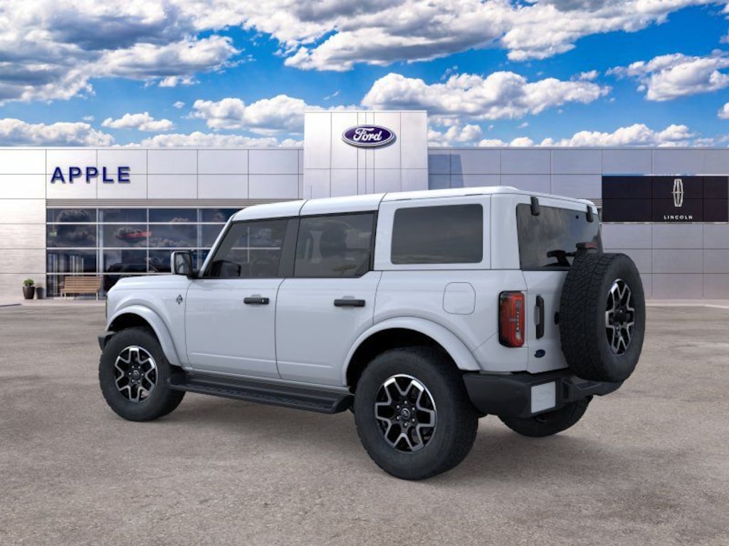 New 2026 Ford Bronco Outer Banks SUV