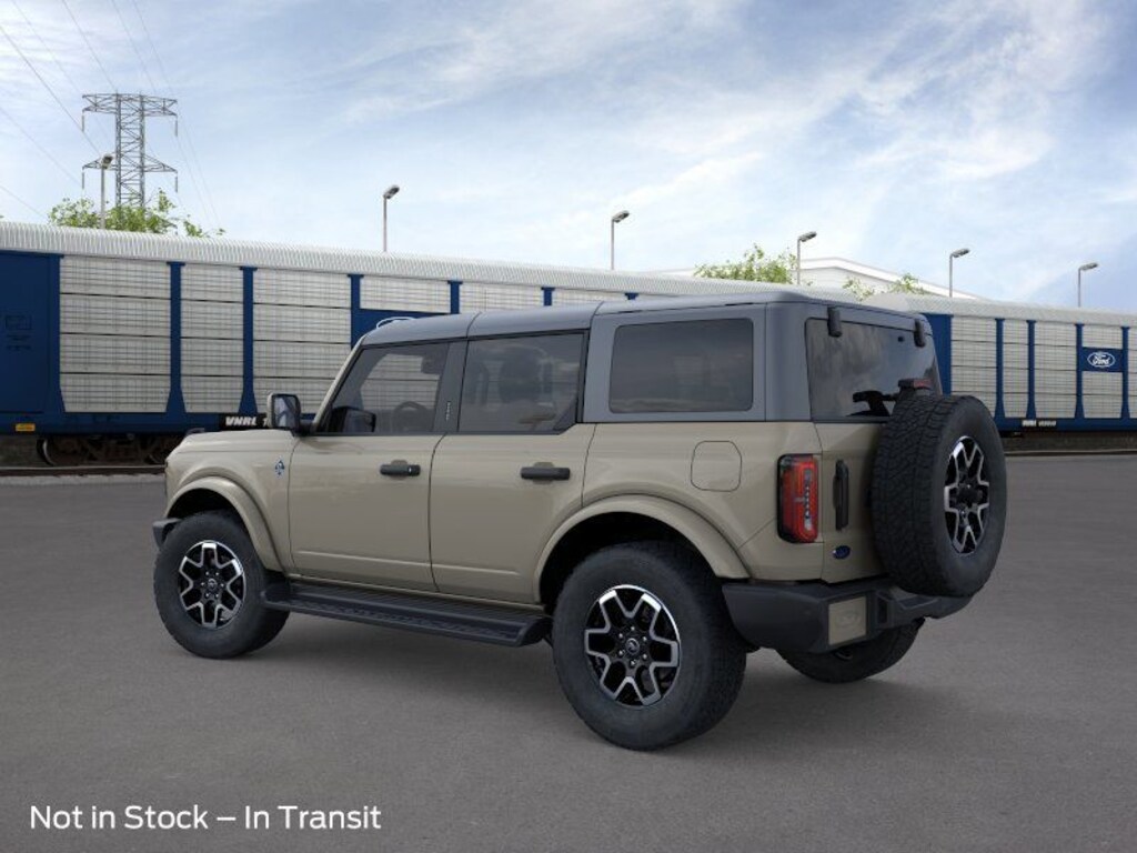 New 2026 Ford Bronco Outer Banks SUV