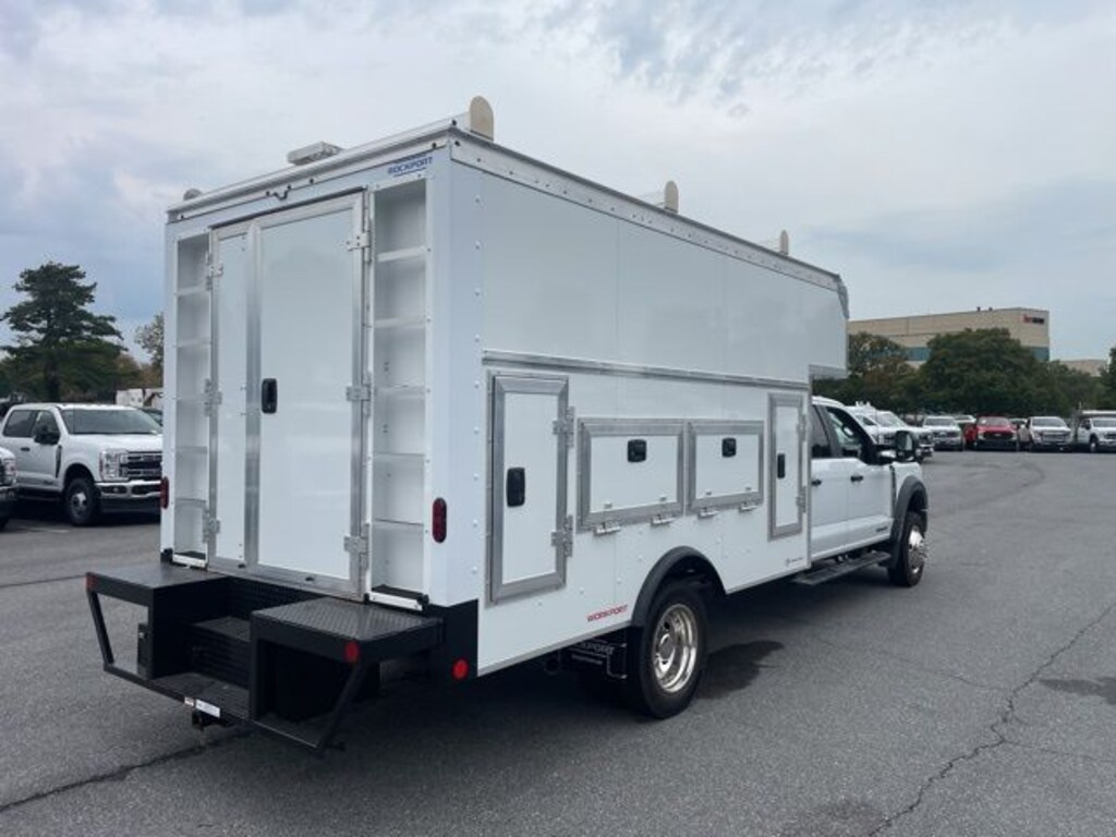 New 2025 Ford F-550SD XL Chassis