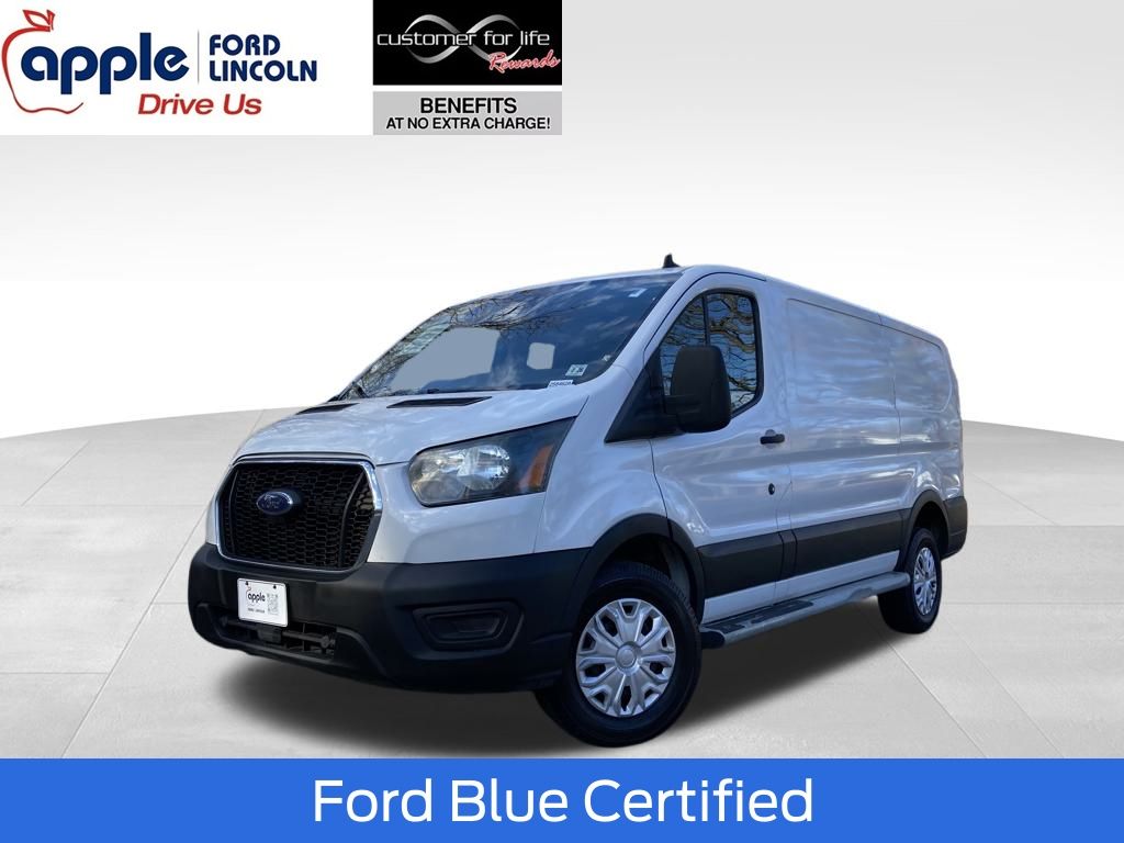 2021 Ford Transit Base's photo