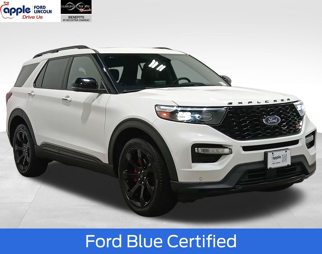 2023 Ford Explorer ST 4WD's photo