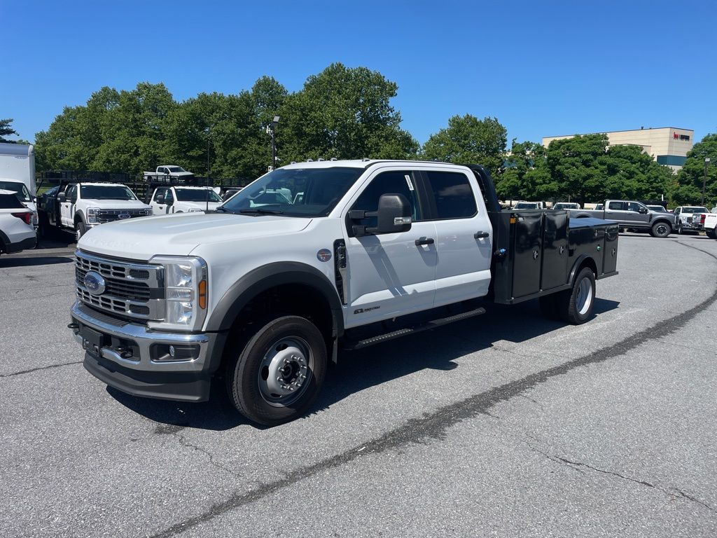 2026 Ford F-450 XL 4x4 Crew Cab 203-In DRW's photo