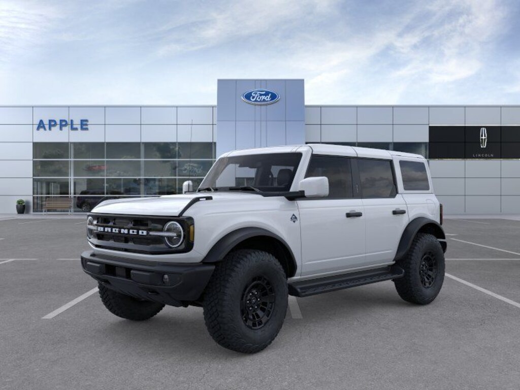 New 2026 Ford Bronco Outer Banks SUV