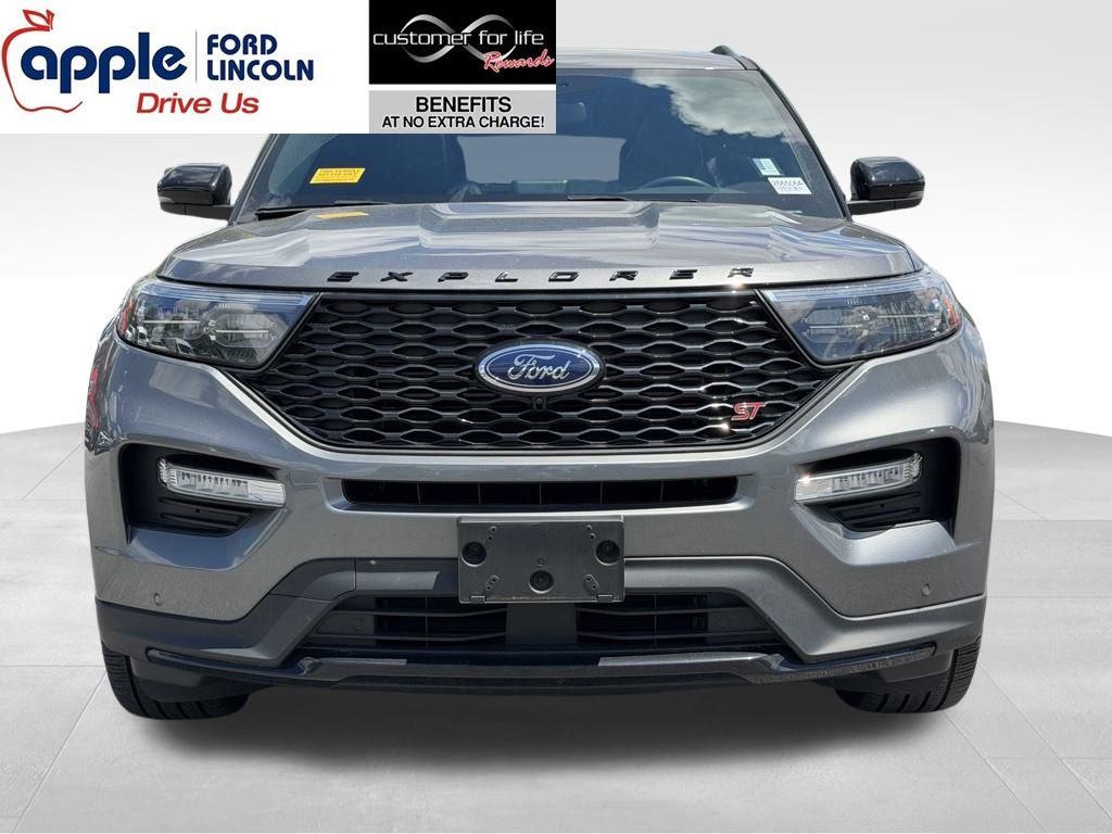 2024 Ford Explorer ST 4WD's photo
