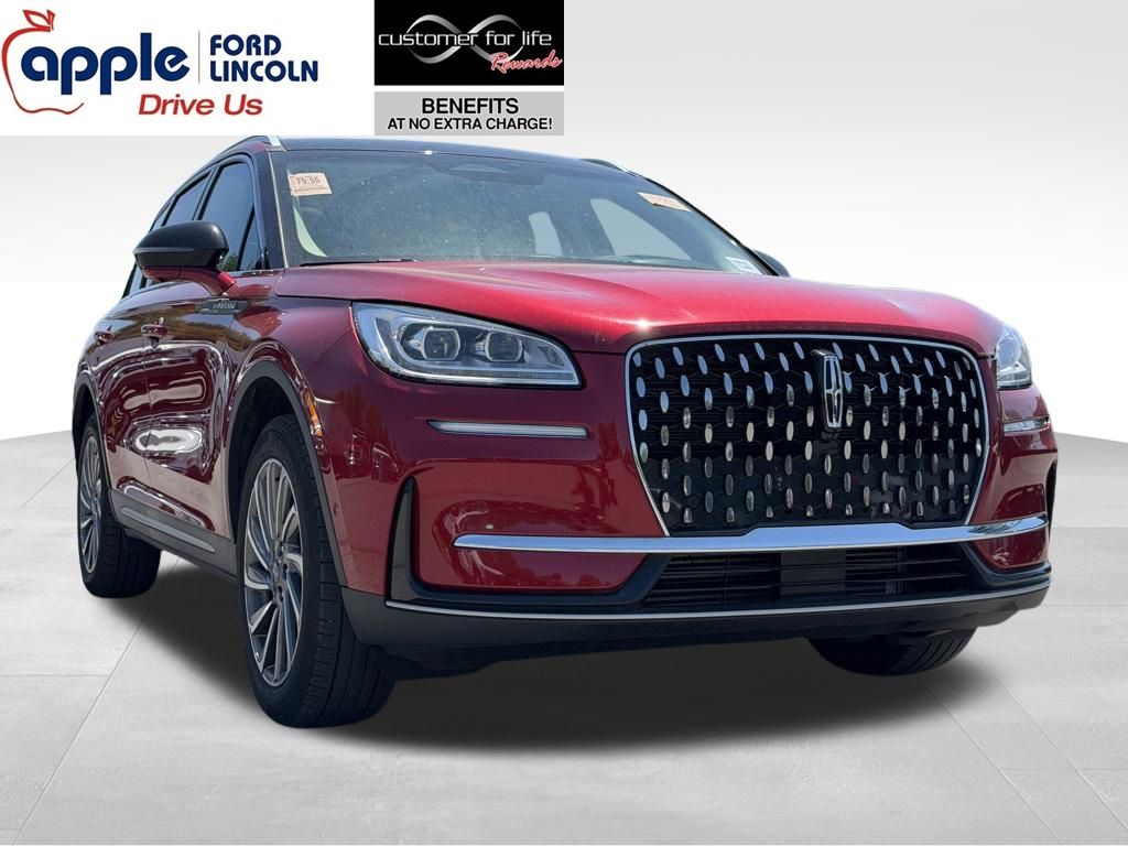 2023 Lincoln Corsair Reserve AWD's photo