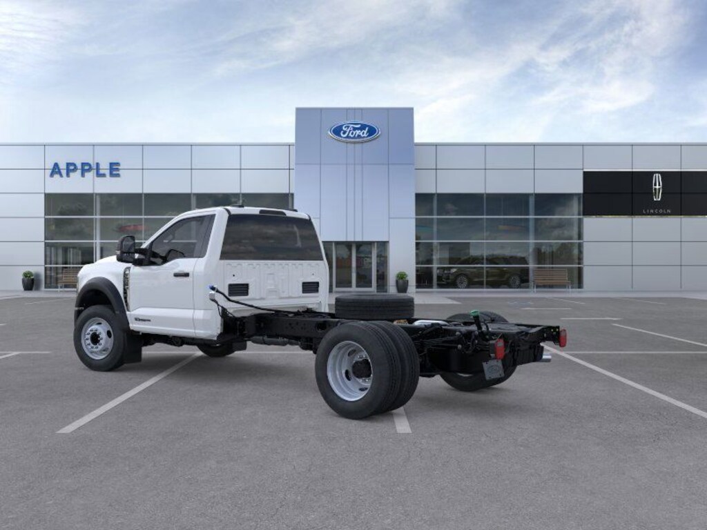 New 2025 Ford F-600SD XL Chassis