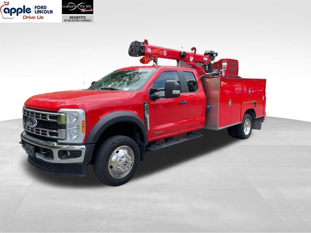 2023 Ford F-550 XL 4x4 SuperCab 192-In DRW's photo