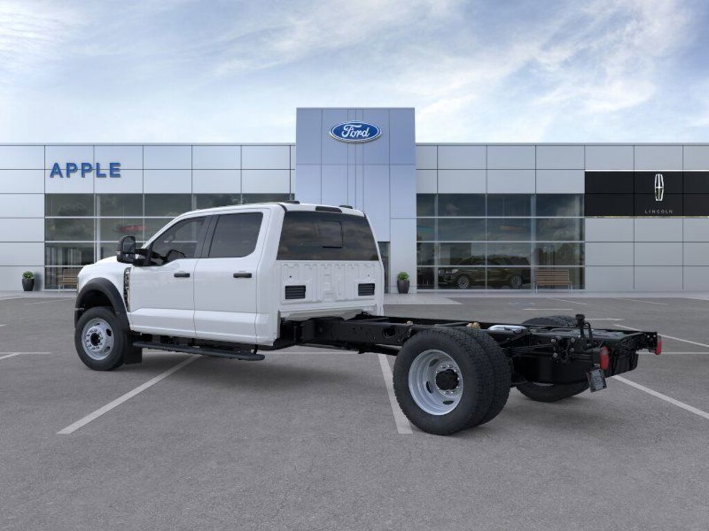 New 2026 Ford F-450SD XL Chassis