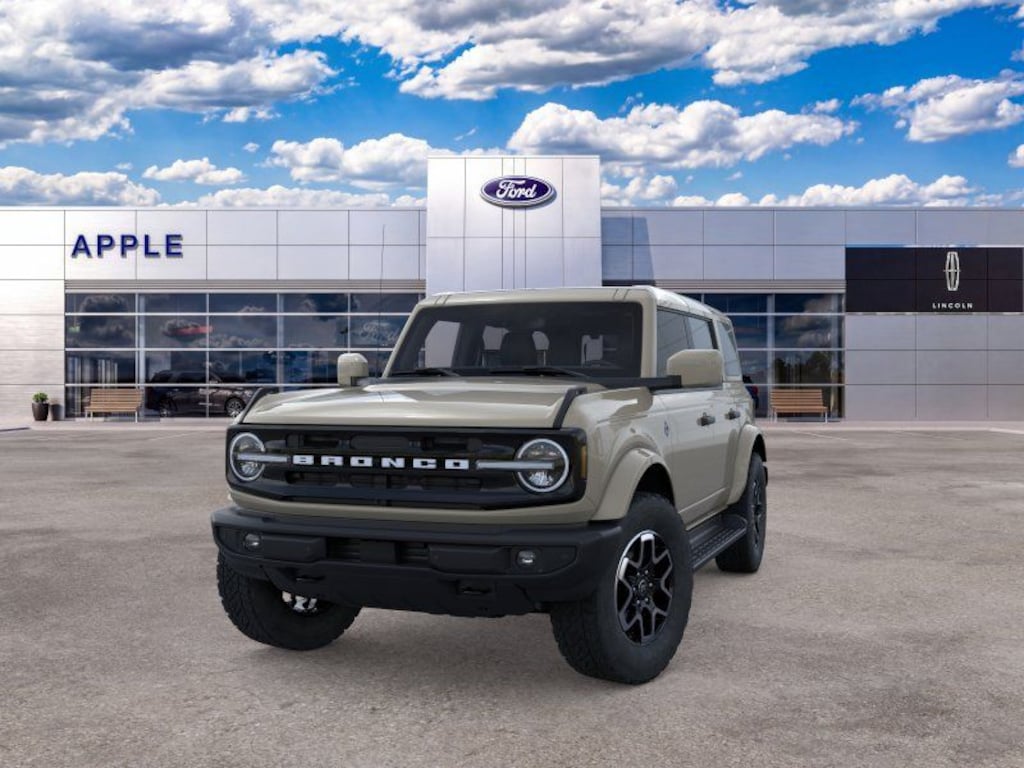 New 2026 Ford Bronco Outer Banks SUV