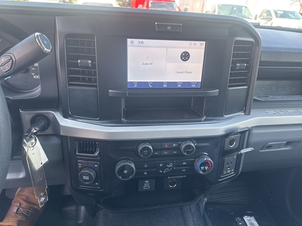 2025 Ford F-450 Super Duty Chassis Cab XL - Photo 15
