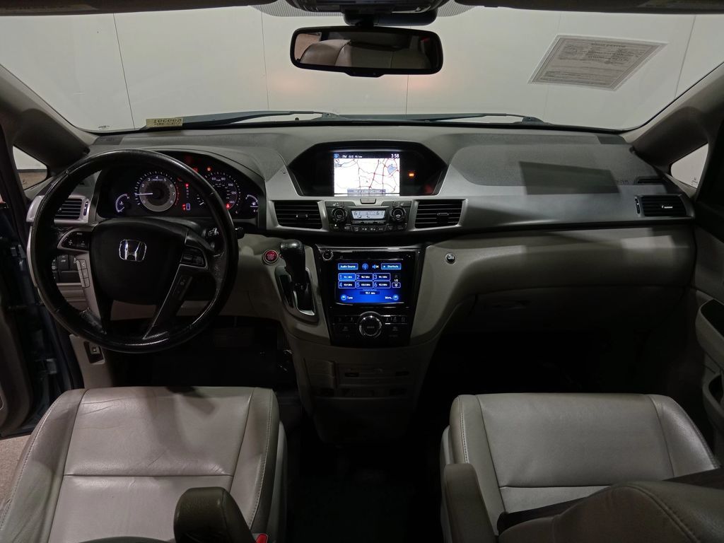 2014 Honda Odyssey Touring Elite - Photo 17