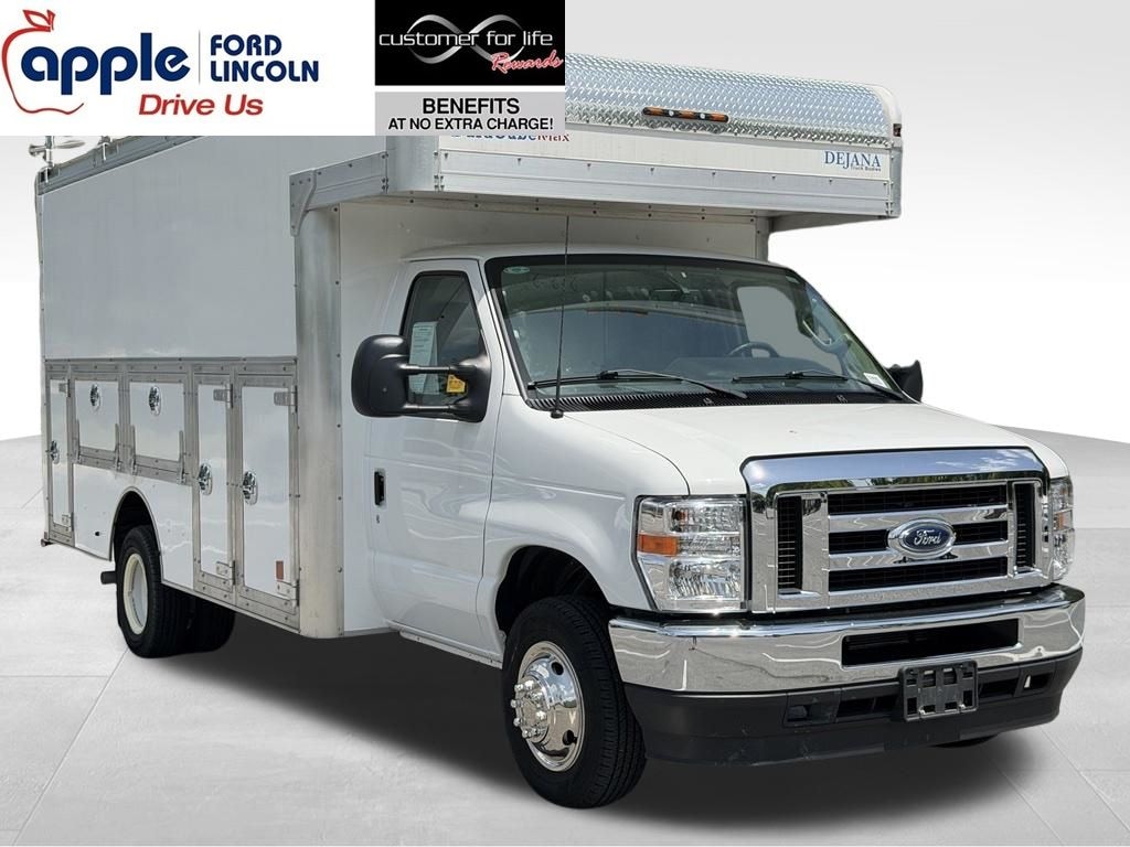 Used 2024 Ford E-450SD Base Cab/Chassis