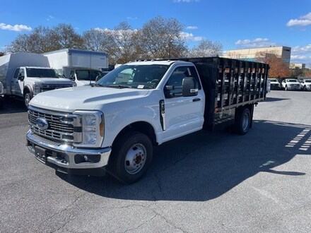 2026 Ford F-350SD XL Chassis