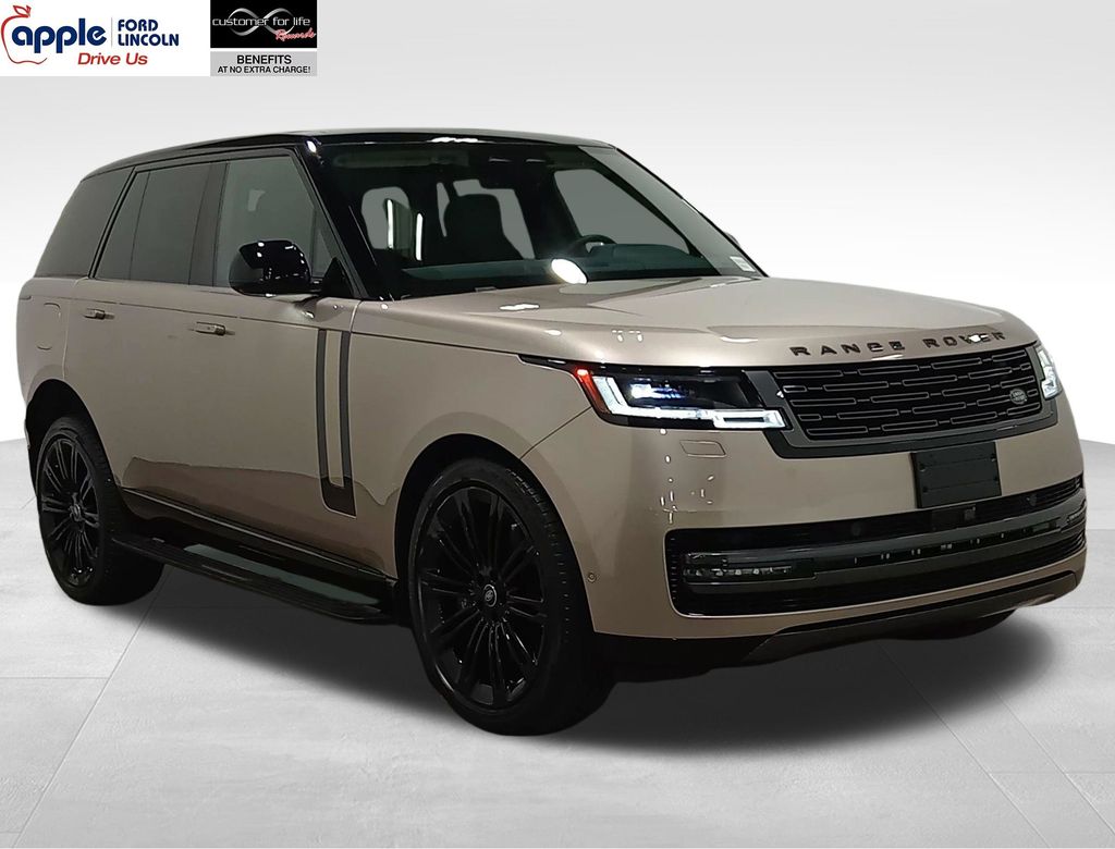 2024 Land Rover Range Rover 4.4 SE SWB's photo