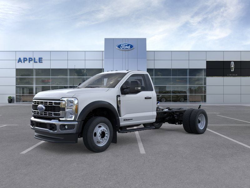 2026 Ford F-450 XL 4x4 Regular Cab 169-In DRW's photo