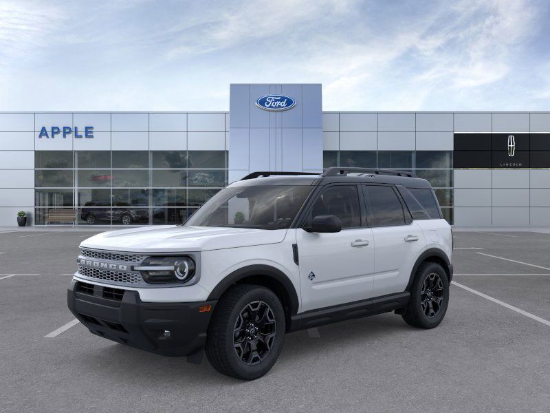 2025 Ford Bronco Sport Outer Banks's photo
