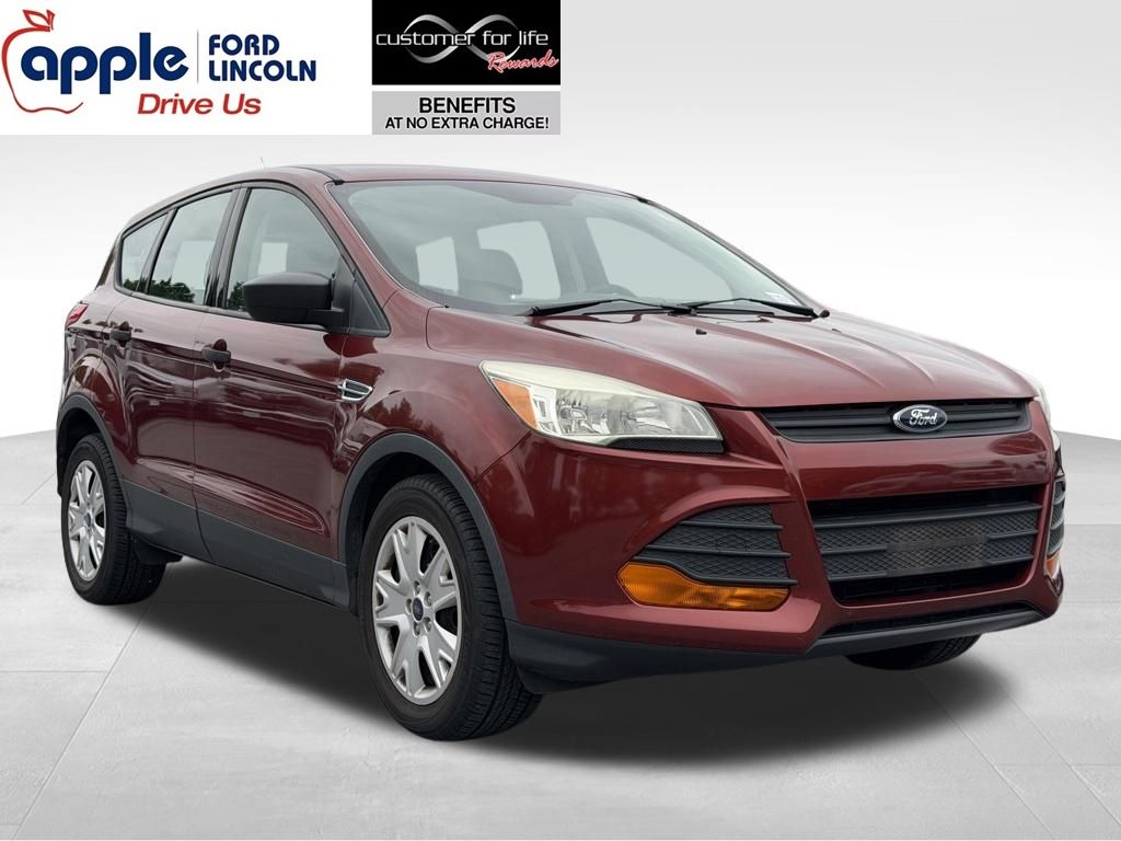 2016 Ford Escape S's photo