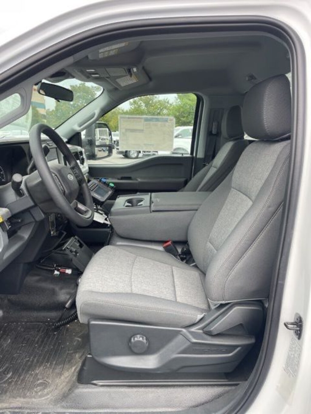 New 2025 Ford F-550SD XL Chassis