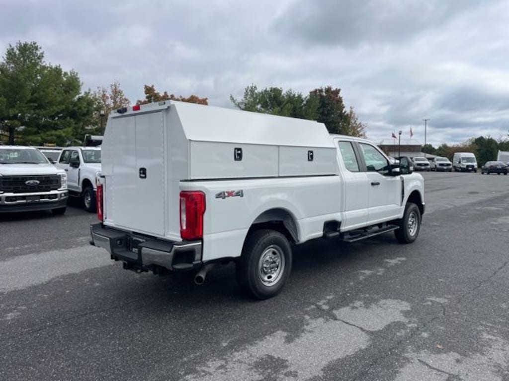 New 2025 Ford F-250SD XL Truck