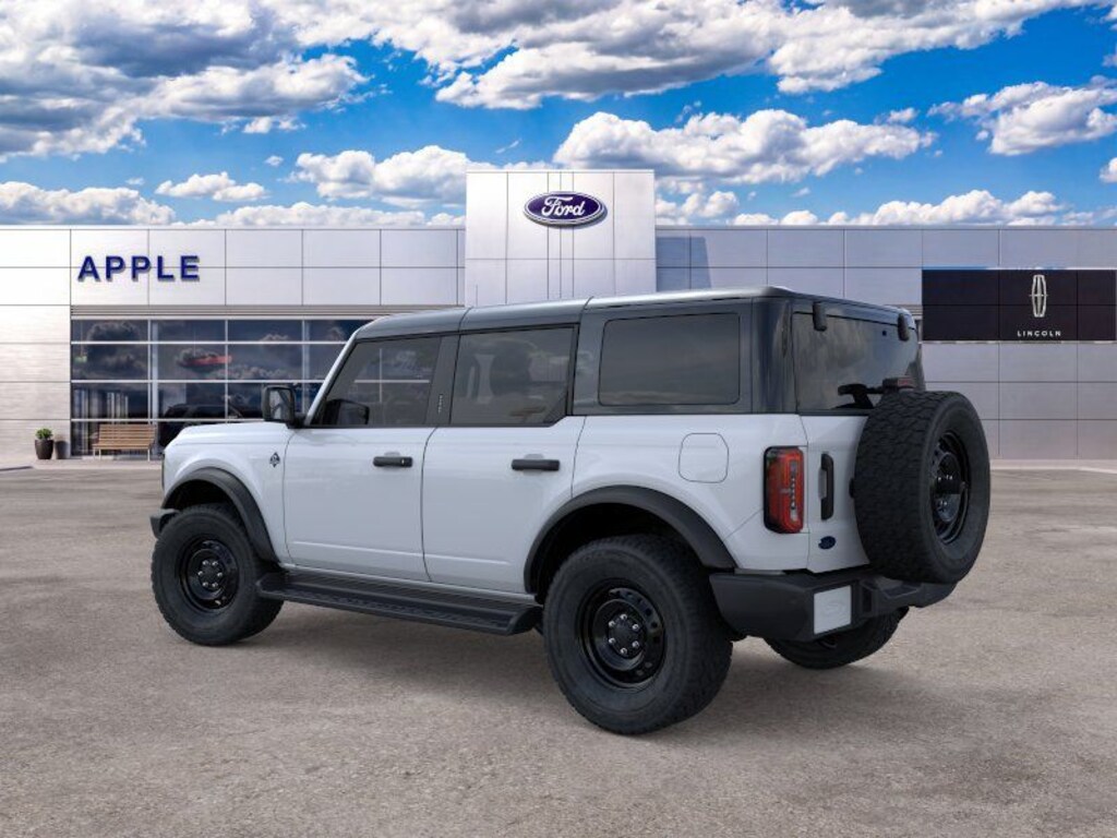 New 2026 Ford Bronco Outer Banks SUV