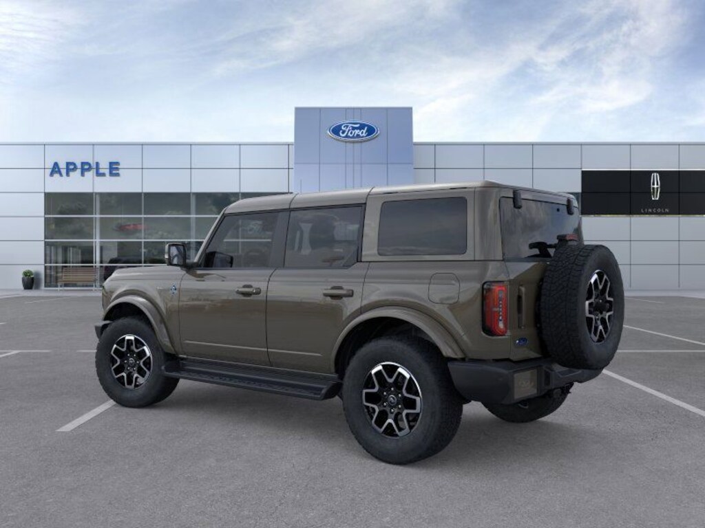 New 2025 Ford Bronco Outer Banks SUV