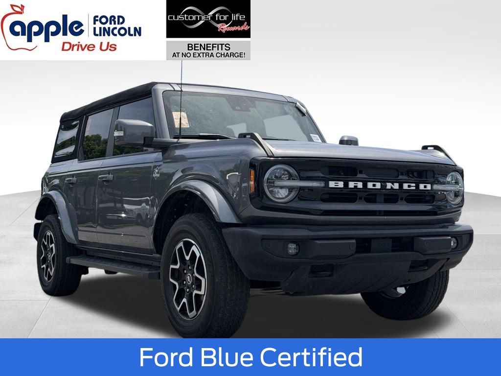 2024 Ford Bronco Outer Banks 4x4's photo