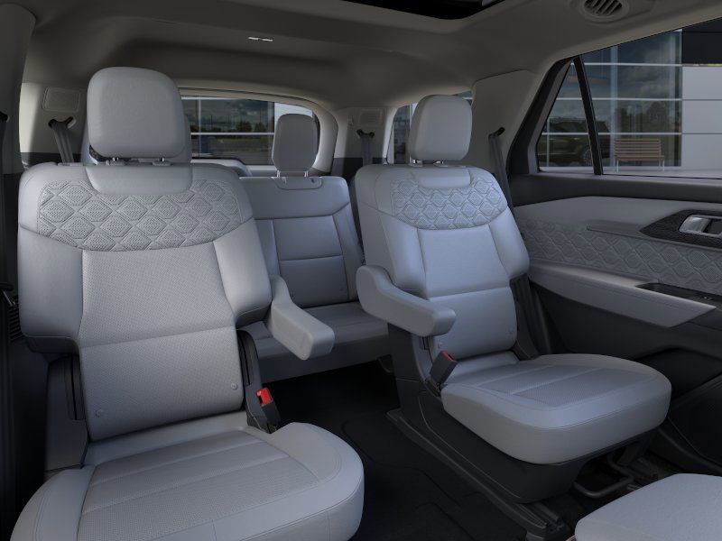 2026 Ford Explorer Platinum - Photo 11