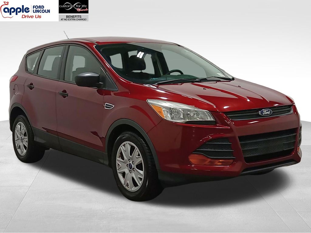 2016 Ford Escape S's photo