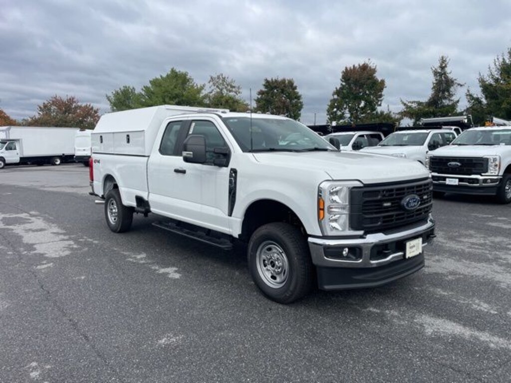 New 2025 Ford F-250SD XL Truck