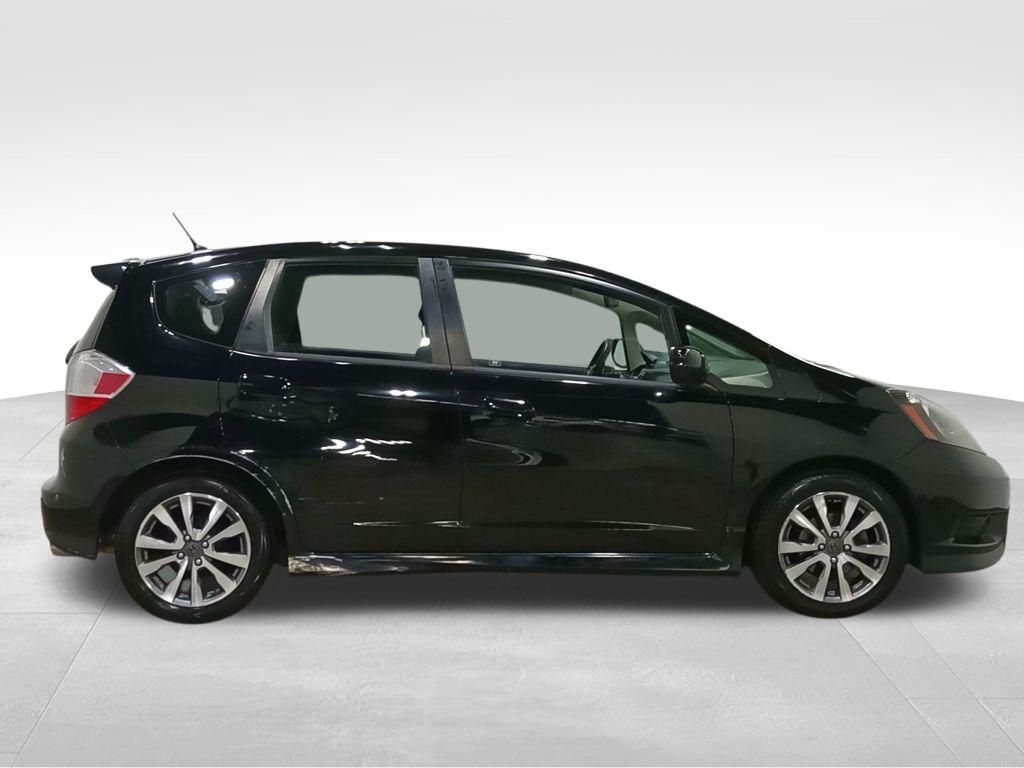 Used 2013 Honda Fit Sport with VIN JHMGE8H6XDC033792 for sale in Columbia, MD