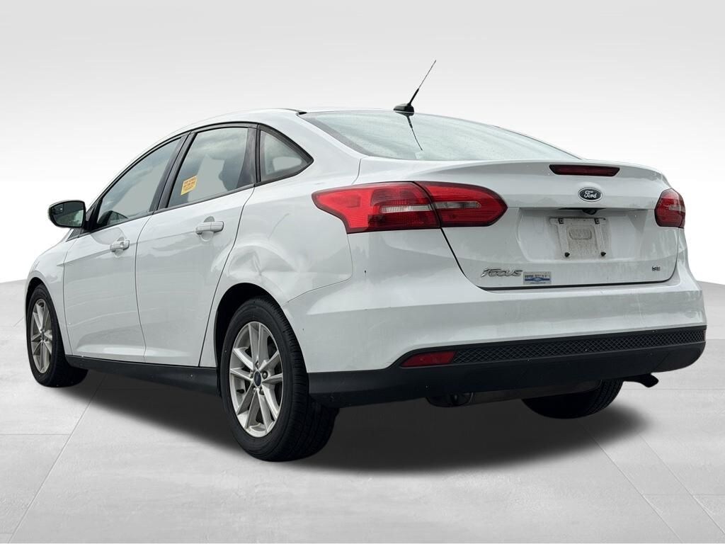 Used 2016 Ford Focus SE Sedan