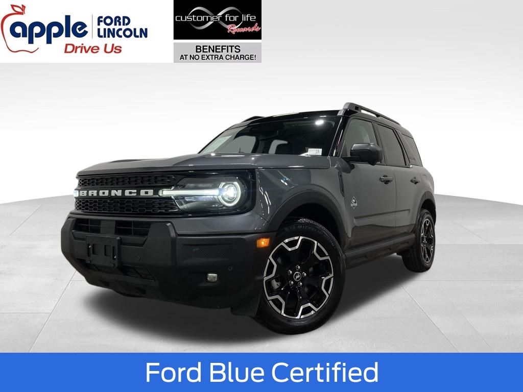 2025 Ford Bronco Sport Outer Banks's photo