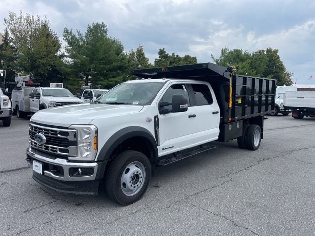 2025 Ford F-450 Super Duty Chassis Cab XL's photo