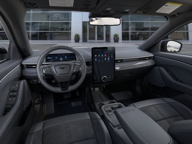 2025 Ford Mustang Mach-E GT - Photo 9