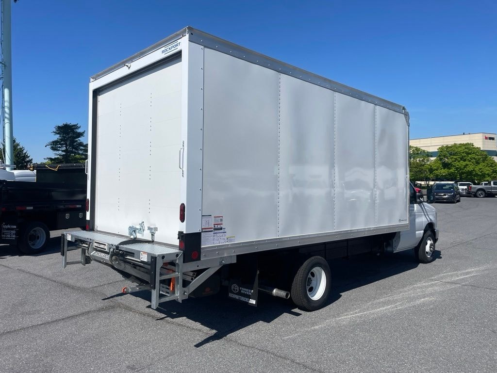 New 2027 Ford E-350SD Base Cab/Chassis