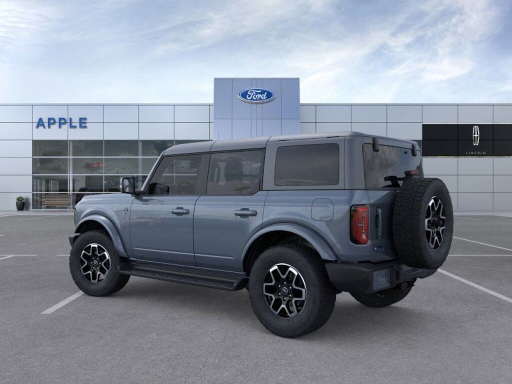 New 2025 Ford Bronco Outer Banks SUV